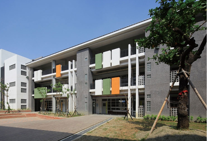 臺南市新南國小遷校校園新建工程